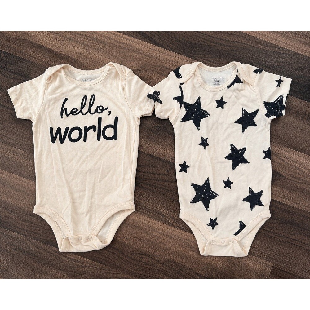 Lot of 2 Member’s Mark Baby Bodysuits Size 12M – Hello World & Black Stars